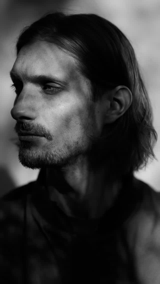 Get @reshare_app • @theindependentphoto “The documentary power of photography is undeniable, but for me as an artist, the magic lies in its potential to transcend reality.” - Sander Vos

Sander Vos is a London-based photographer whose captivating imagery invites viewers deep into his imagination.

When you first set eyes on Sander’s work, it might be easy to assume you were looking at pieces by a surrealist great or a modernist icon from the interwar period, rather than that of a contemporary artist a century later. Yet, though the Dutch artist’s work undoubtedly bears the influence of these luminaries, his style is very much his own.

The surrealist element to his work is palpable, particularly in his various fine art series. His creative use of light, texture, and layering engenders intriguing compositions that stir the imagination and evoke the work of greats like Man Ray or Curtis Moffat.

👉 Click the link in our bio to read our profile on Sander.

All photos: © Sander Vos / @sandervos
.
.
.
.
.
#independentphoto #blackandwhitephotography #photochallenge #portraitphotography #photojournalist photographer fineart bw people photography bnw streetphotography artist photostory award monochrome surreal humanity pictureoftheday photocompetition candid artist blackandwhite fineartist portraits art artist landscape photoinspiration⁠ fineart